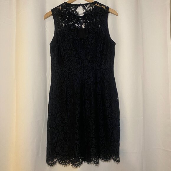 Banana Republic Navy Blue Lace Overlay Sheath Cocktail Dress Womens Raw 12 EUC - Picture 2 of 8
